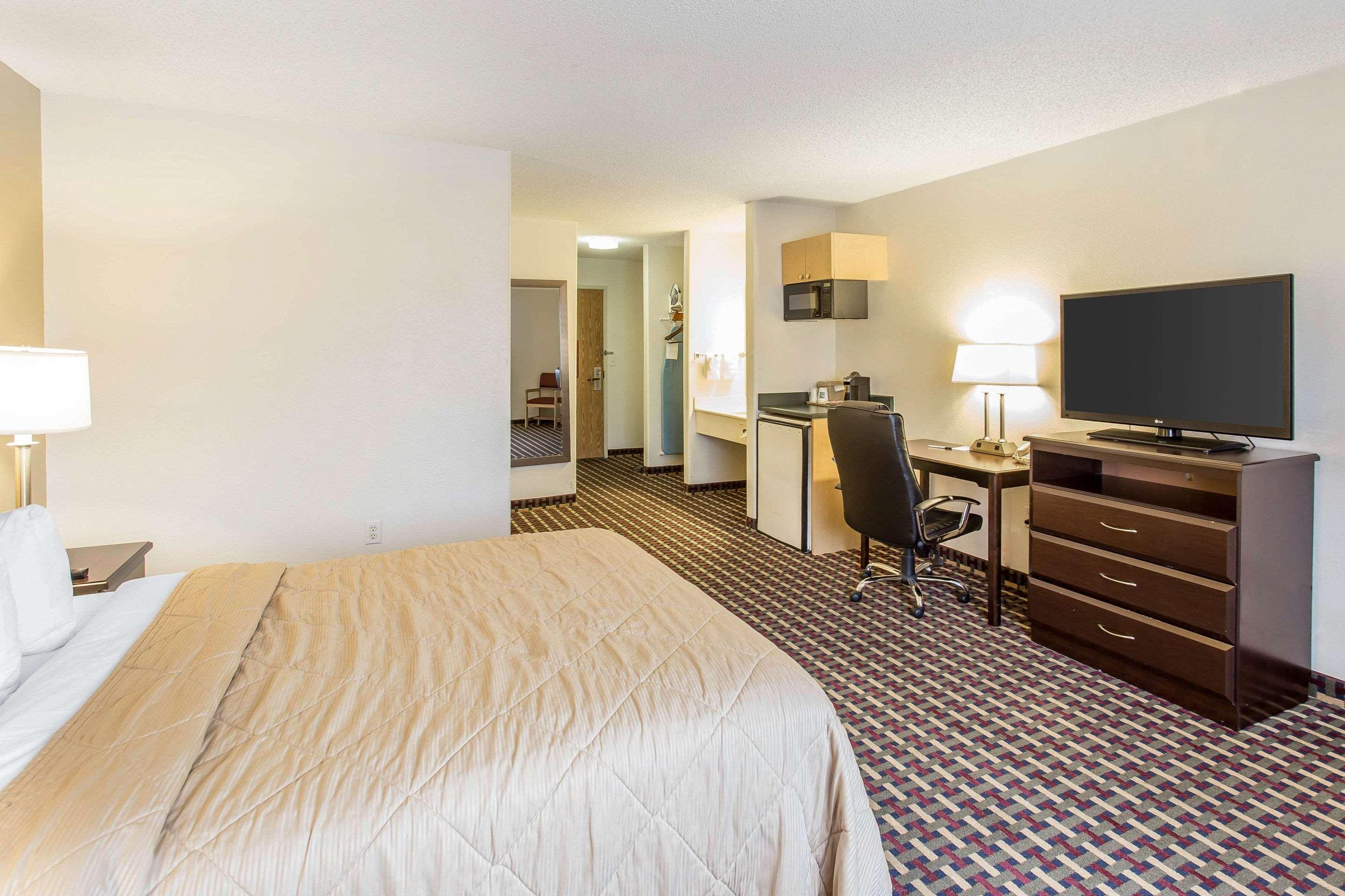 Hotel Spark By Hilton Denver Southwest Lakewood