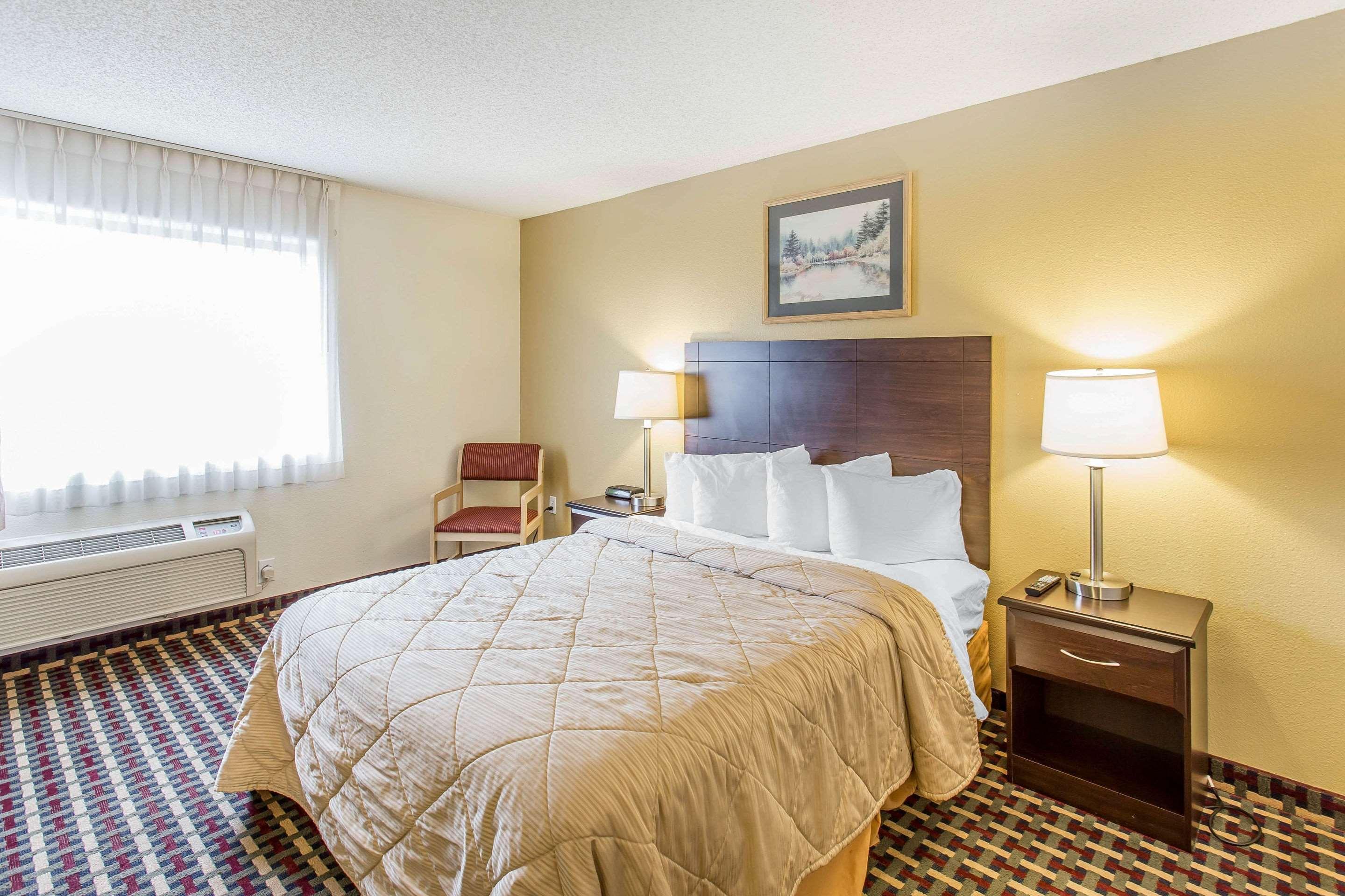 Hotel Spark By Hilton Denver Southwest 2*