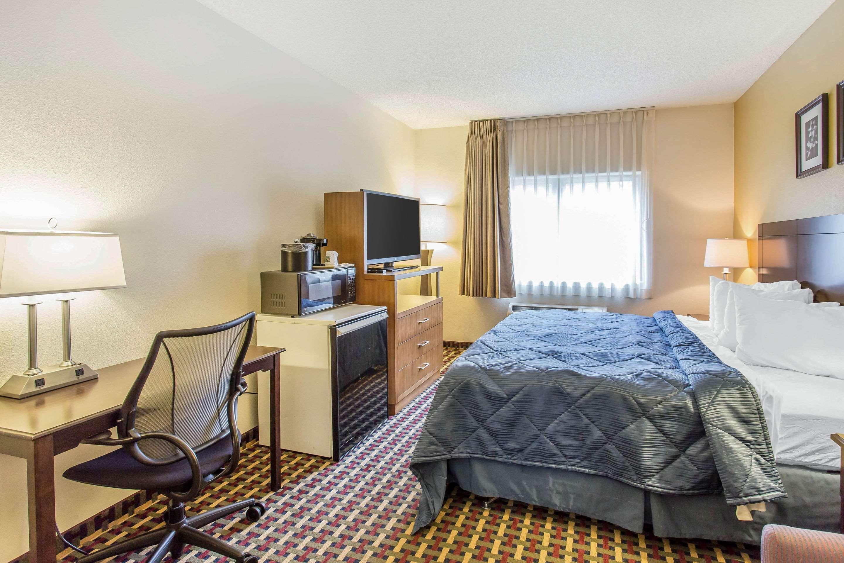 Hotel Spark By Hilton Denver Southwest 2*